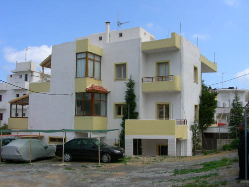 long temr apartment for rent in Agia Pelagia Crete