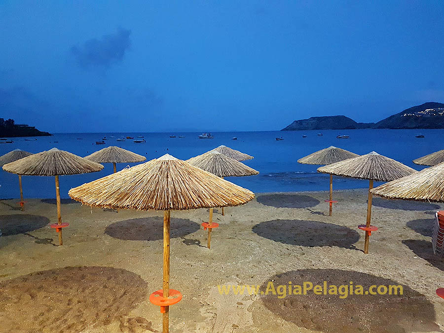 Agia Pelagia at night