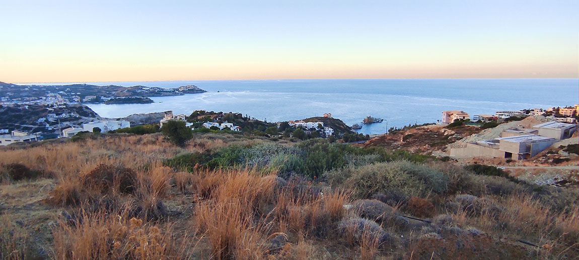 Land plot for sale by owners in Amoudi (Mades) in Agia Pelagia area Crete